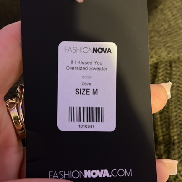 Fashion nova olive green sweater dress/ shirt - Picture 2 of 3